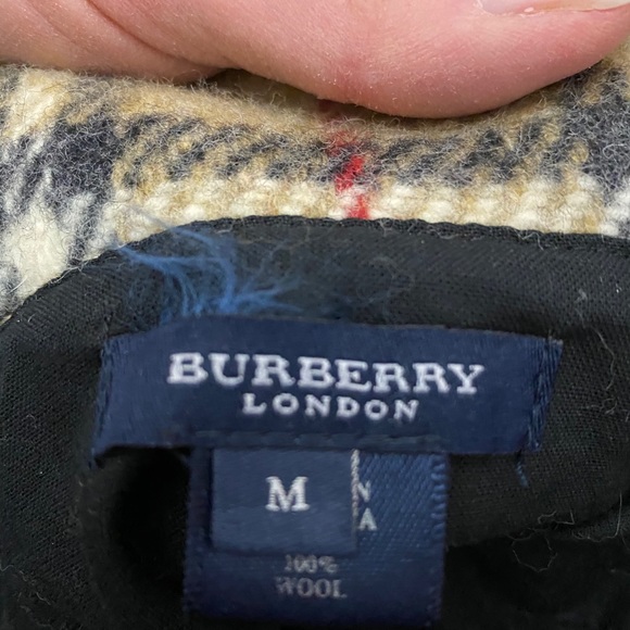Burberry Hat Size Medium - Picture 3 of 6